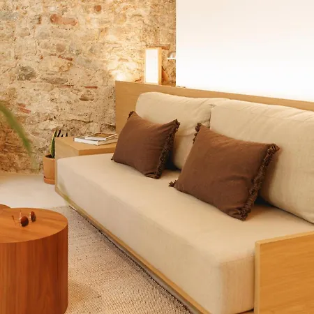 Bravissimo Vivaldi 4-5c, Monthly * Girona