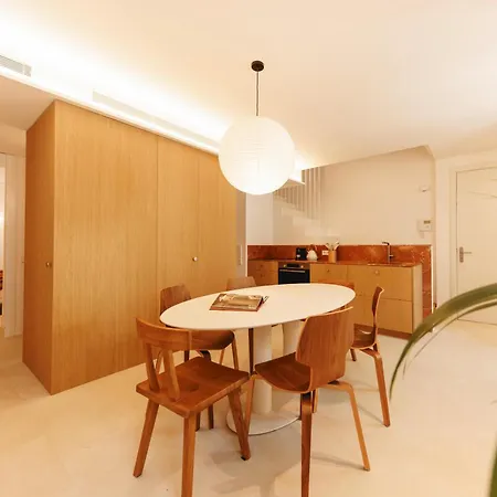 Bravissimo Vivaldi 4-5c, Monthly Girona