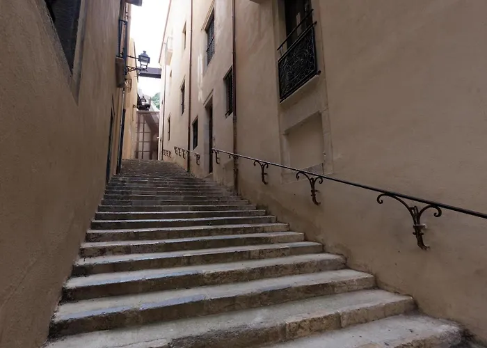 Bravissimo Vivaldi 4-5c, Monthly Apartamento Gerona