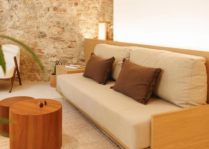 Bravissimo Vivaldi 4-5c, Monthly * Gérone