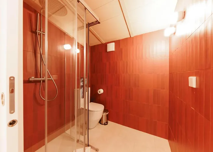 Bravissimo Vivaldi 4-5c, Monthly * Gerona